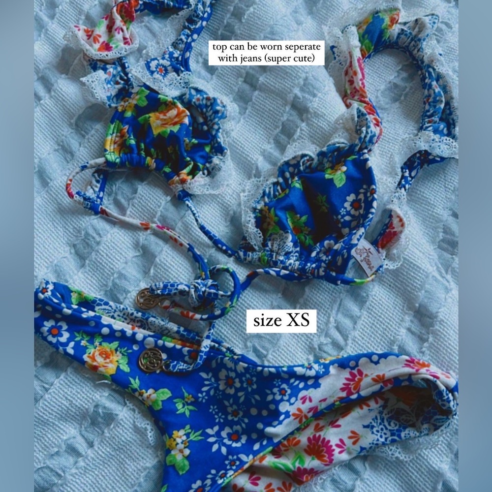 Luli Fama bikini set. Really cute bikini and versitile!